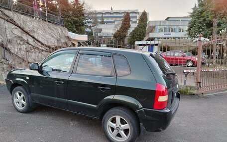 Hyundai Tucson III, 2008 год, 830 000 рублей, 3 фотография