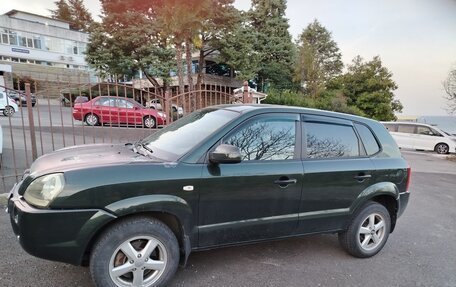 Hyundai Tucson III, 2008 год, 830 000 рублей, 2 фотография