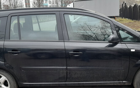 Opel Zafira B, 2007 год, 550 000 рублей, 15 фотография