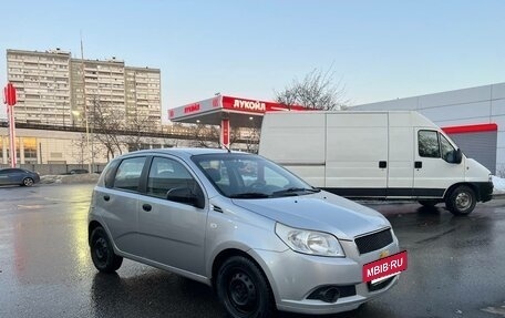 Chevrolet Aveo III, 2009 год, 327 000 рублей, 2 фотография