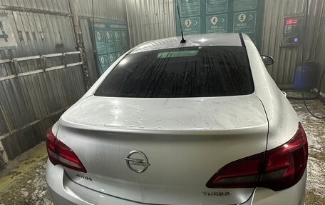 Opel Astra J, 2012 год, 800 000 рублей, 5 фотография