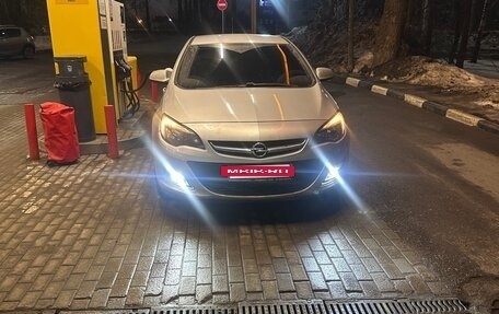 Opel Astra J, 2012 год, 800 000 рублей, 6 фотография