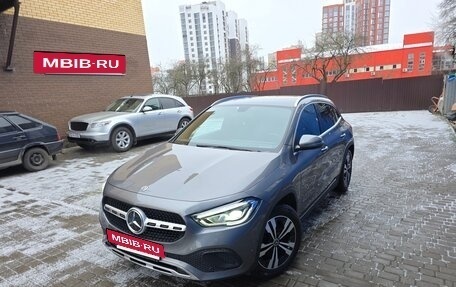 Mercedes-Benz GLA, 2020 год, 4 000 000 рублей, 9 фотография