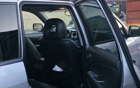 Mitsubishi Outlander III рестайлинг 3, 2004 год, 800 000 рублей, 5 фотография