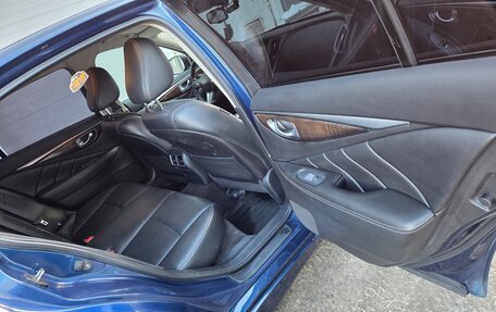 Infiniti Q50 I рестайлинг, 2017 год, 1 759 000 рублей, 23 фотография