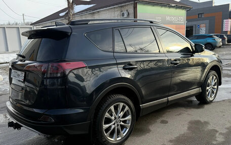 Toyota RAV4, 2016 год, 2 700 000 рублей, 10 фотография