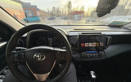 Toyota RAV4, 2016 год, 2 700 000 рублей, 19 фотография
