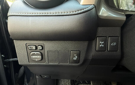 Toyota RAV4, 2016 год, 2 700 000 рублей, 27 фотография