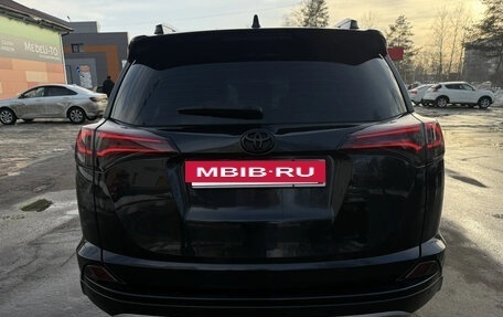 Toyota RAV4, 2016 год, 2 700 000 рублей, 15 фотография