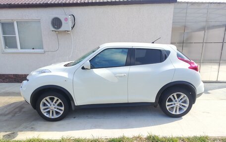 Nissan Juke II, 2011 год, 1 230 000 рублей, 2 фотография