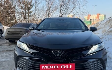 Toyota Camry, 2019 год, 2 850 000 рублей, 4 фотография