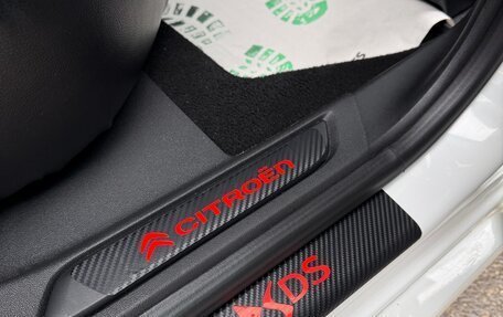 Citroen DS5, 2012 год, 1 250 000 рублей, 13 фотография