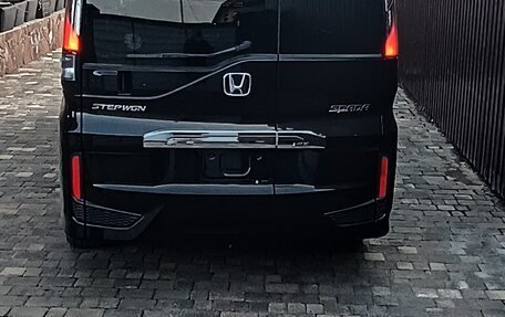 Honda Stepwgn IV, 2021 год, 2 570 000 рублей, 4 фотография