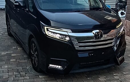 Honda Stepwgn IV, 2021 год, 2 570 000 рублей, 5 фотография