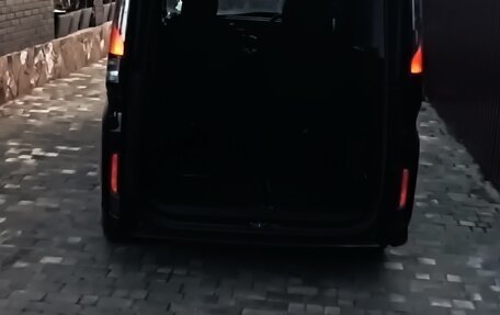 Honda Stepwgn IV, 2021 год, 2 570 000 рублей, 12 фотография