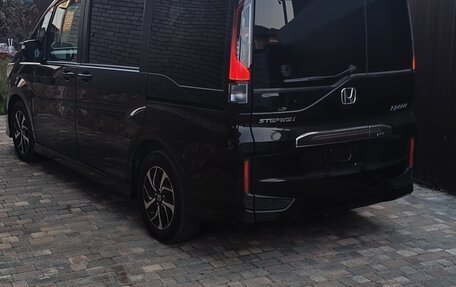 Honda Stepwgn IV, 2021 год, 2 570 000 рублей, 19 фотография