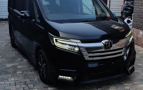 Honda Stepwgn IV, 2021 год, 2 570 000 рублей, 18 фотография