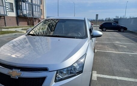 Chevrolet Cruze II, 2011 год, 580 000 рублей, 2 фотография