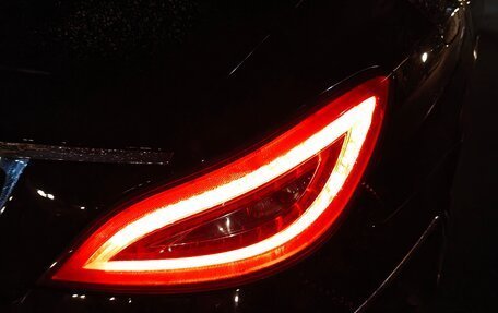 Mercedes-Benz CLS, 2012 год, 1 800 000 рублей, 25 фотография