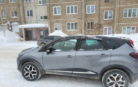 Renault Kaptur I рестайлинг, 2018 год, 1 600 000 рублей, 5 фотография