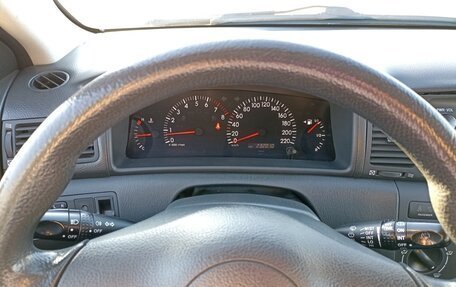 Toyota Corolla, 2006 год, 650 000 рублей, 2 фотография