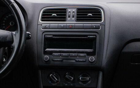 Volkswagen Polo VI (EU Market), 2011 год, 620 000 рублей, 14 фотография