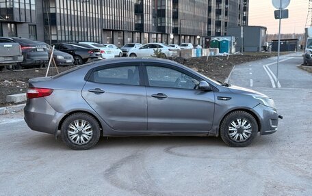 KIA Rio III рестайлинг, 2014 год, 295 000 рублей, 2 фотография