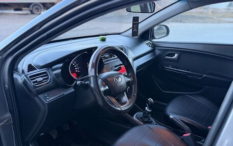 KIA Rio III рестайлинг, 2014 год, 295 000 рублей, 10 фотография