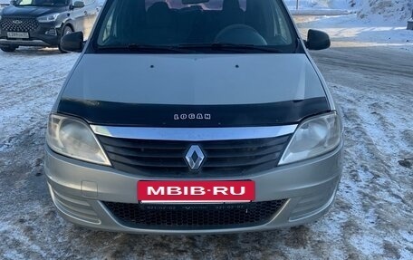 Renault Logan I, 2011 год, 375 000 рублей, 4 фотография