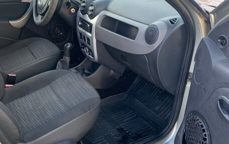 Renault Logan I, 2011 год, 375 000 рублей, 11 фотография