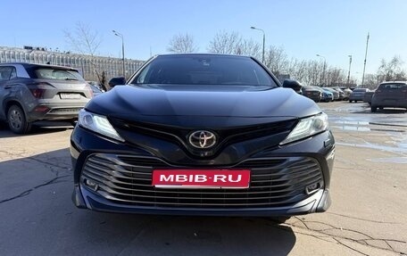 Toyota Camry, 2018 год, 3 350 000 рублей, 1 фотография