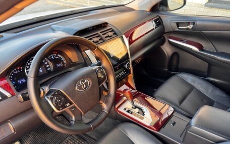 Toyota Camry, 2012 год, 1 750 000 рублей, 14 фотография