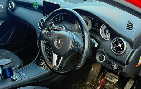 Mercedes-Benz A-Класс, 2013 год, 1 000 000 рублей, 2 фотография