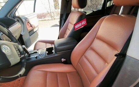 Volkswagen Touareg III, 2008 год, 1 600 000 рублей, 8 фотография