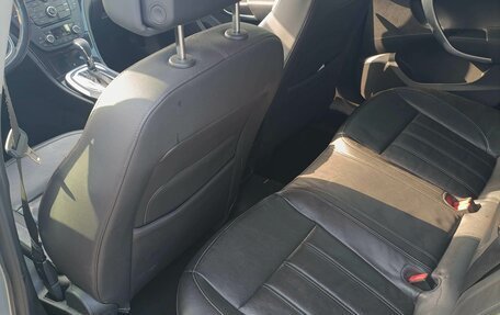 Opel Insignia II рестайлинг, 2011 год, 900 000 рублей, 10 фотография