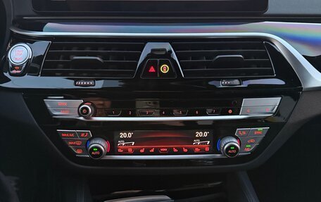 BMW 5 серия, 2020 год, 5 900 000 рублей, 5 фотография