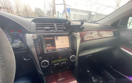 Toyota Camry, 2012 год, 1 350 000 рублей, 22 фотография