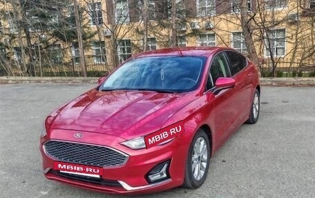 Ford Fusion (North America) II, 2020 год, 2 050 000 рублей, 4 фотография