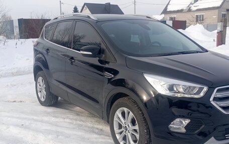 Ford Kuga III, 2018 год, 2 700 000 рублей, 3 фотография