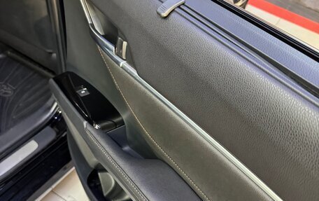 Toyota Camry, 2018 год, 3 350 000 рублей, 18 фотография