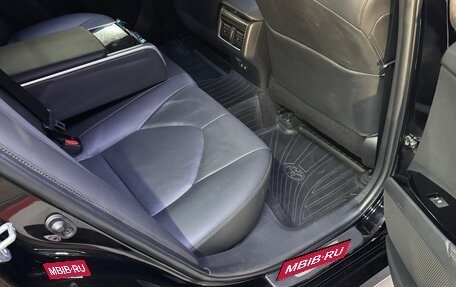 Toyota Camry, 2018 год, 3 350 000 рублей, 16 фотография