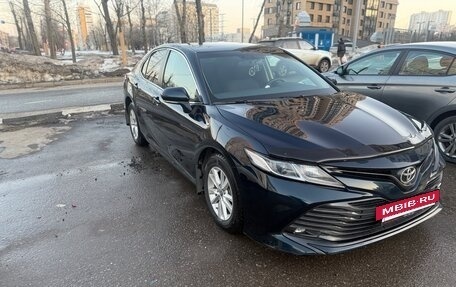 Toyota Camry, 2020 год, 3 950 000 рублей, 2 фотография