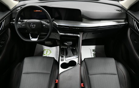 Changan CS35 Plus, 2024 год, 2 195 000 рублей, 10 фотография