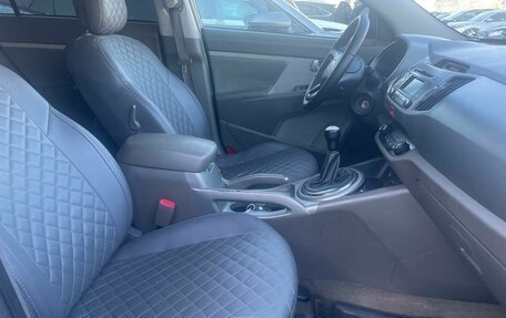 KIA Sportage III, 2010 год, 900 000 рублей, 13 фотография