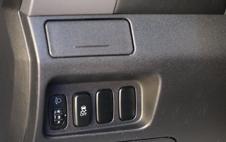 Mitsubishi Outlander III рестайлинг 3, 2011 год, 1 179 000 рублей, 10 фотография