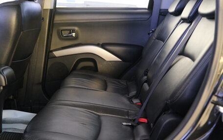 Mitsubishi Outlander III рестайлинг 3, 2011 год, 1 179 000 рублей, 23 фотография