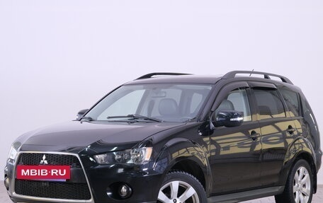 Mitsubishi Outlander III рестайлинг 3, 2011 год, 1 179 000 рублей, 4 фотография
