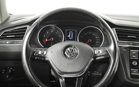 Volkswagen Tiguan II, 2017 год, 1 935 100 рублей, 12 фотография