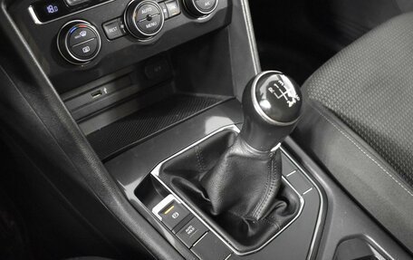 Volkswagen Tiguan II, 2017 год, 1 935 100 рублей, 20 фотография