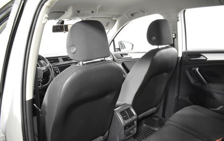 Volkswagen Tiguan II, 2017 год, 1 935 100 рублей, 11 фотография